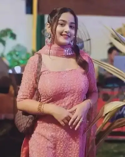Call Girls Munsiari Cash On Delivery